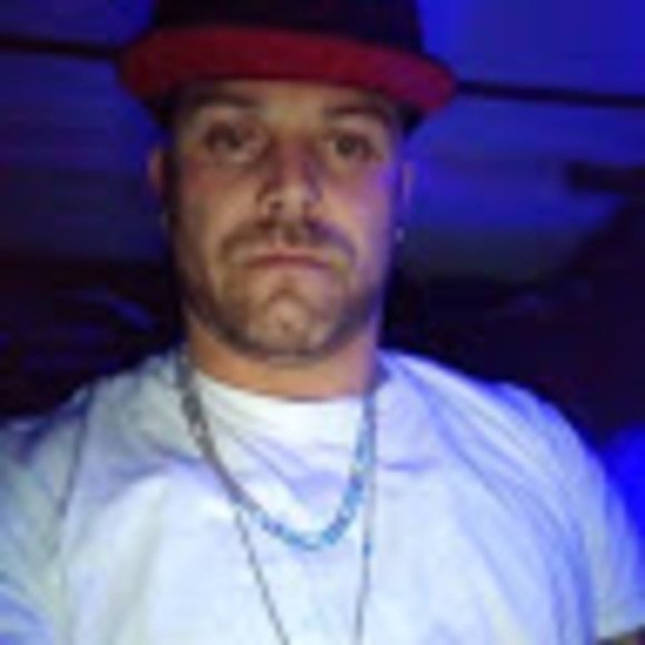 Meet your Posher, Jesse - Picture 1 of 1